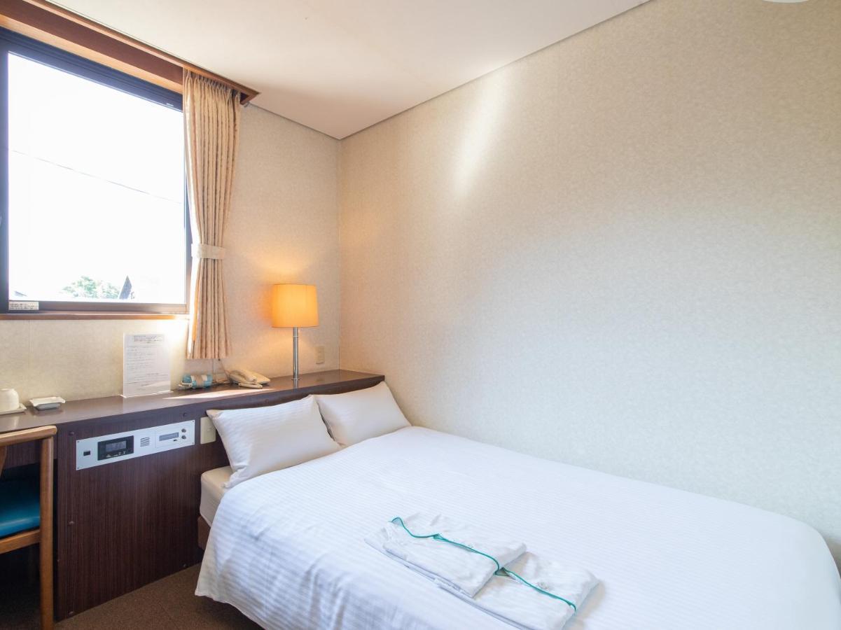 Tabist Business Hotel Fujiya Sasebo Esterno foto