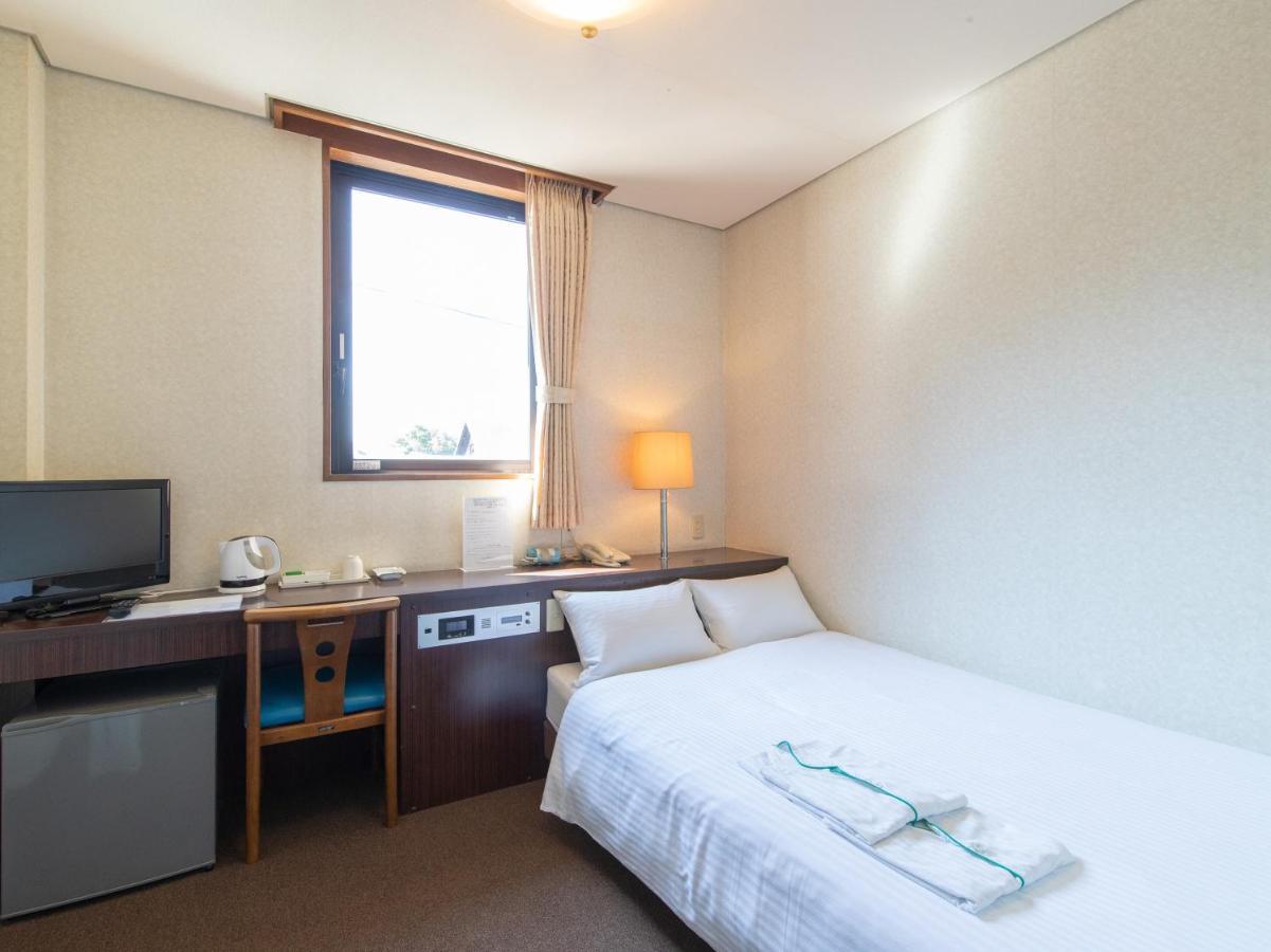 Tabist Business Hotel Fujiya Sasebo Esterno foto
