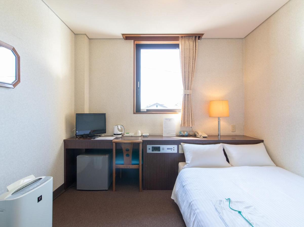 Tabist Business Hotel Fujiya Sasebo Esterno foto