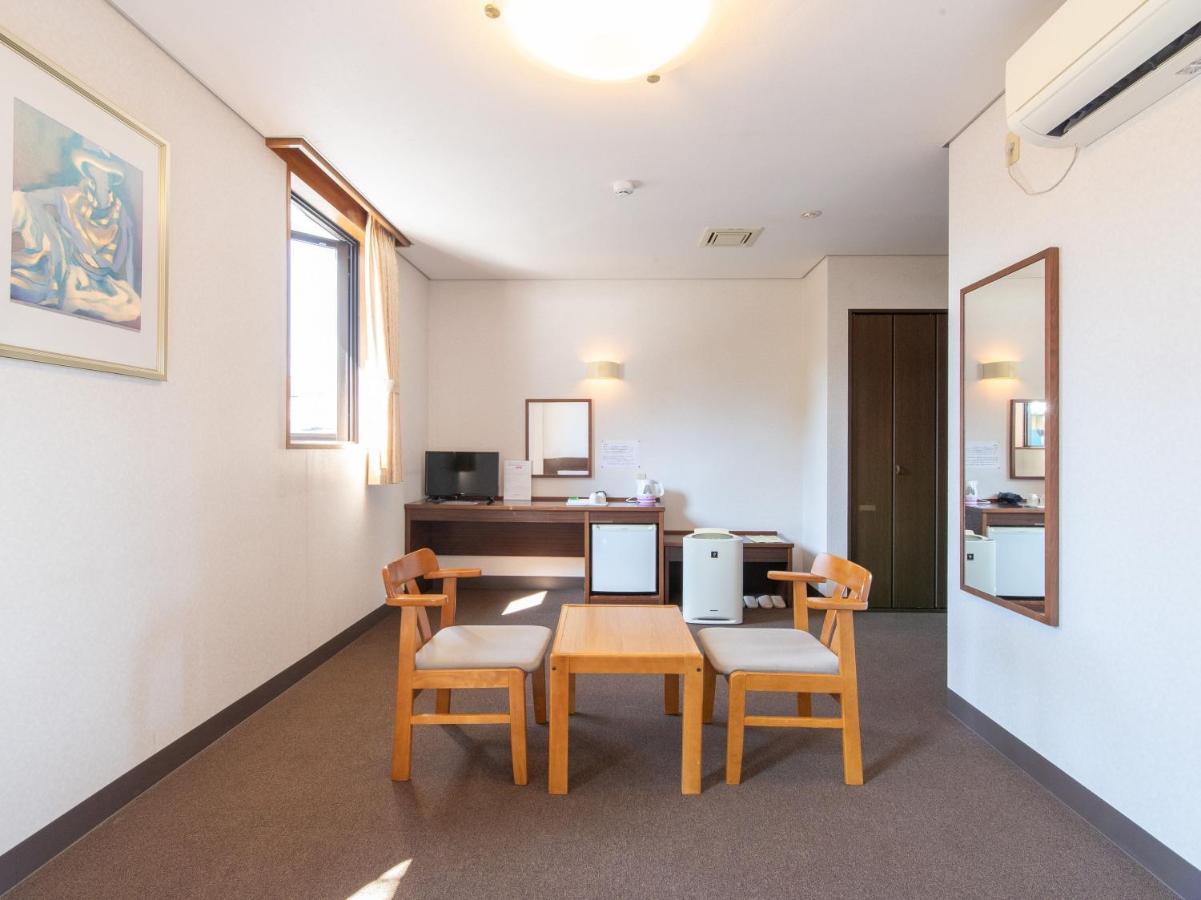 Tabist Business Hotel Fujiya Sasebo Esterno foto
