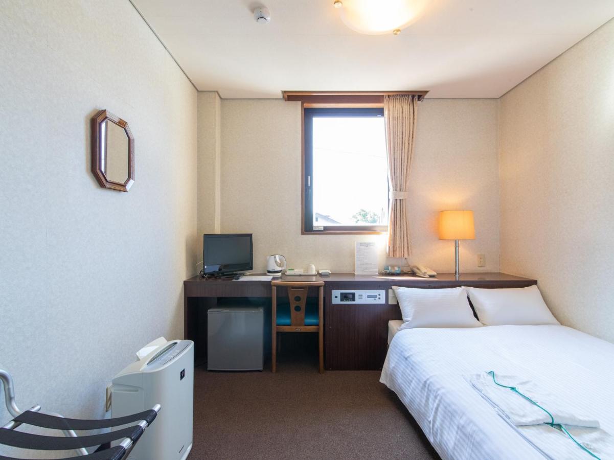 Tabist Business Hotel Fujiya Sasebo Esterno foto